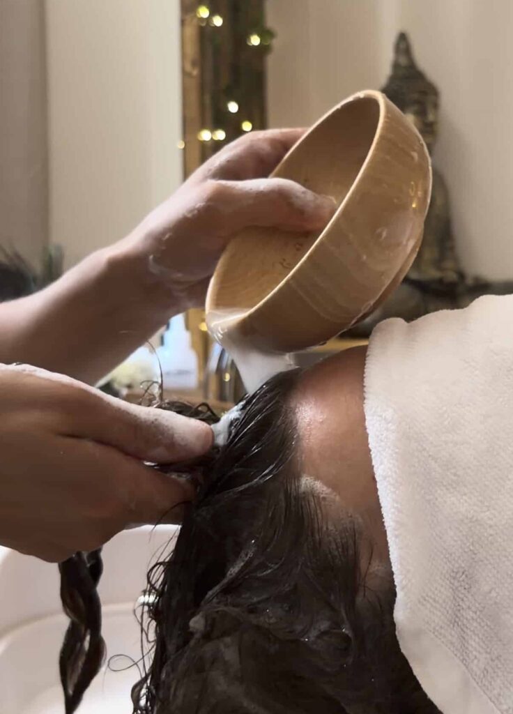 Head spa femme rituel Sana de chez EM holisitque